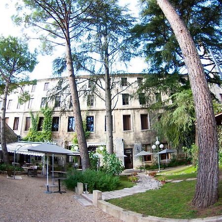 Auberge Du Pont Romain Sommières Exterior foto