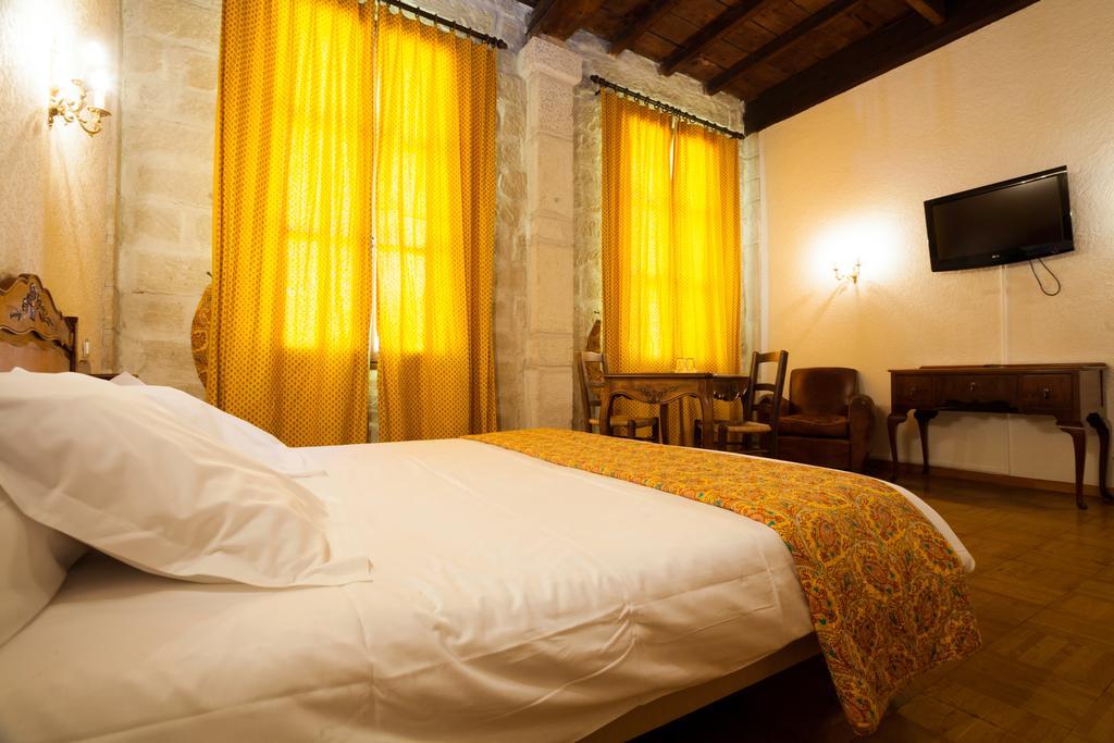 Auberge Du Pont Romain Sommières Zimmer foto